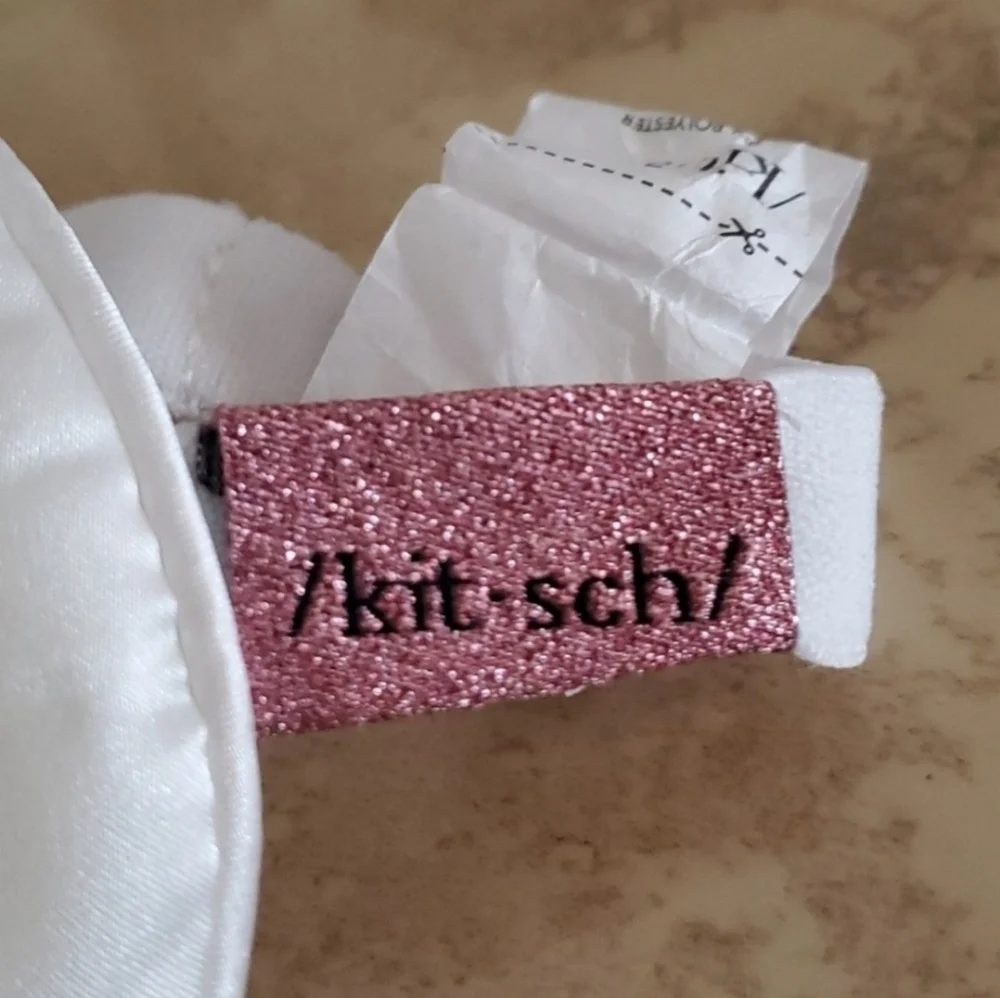 Kitsch Ivory Sleep Mask nwot